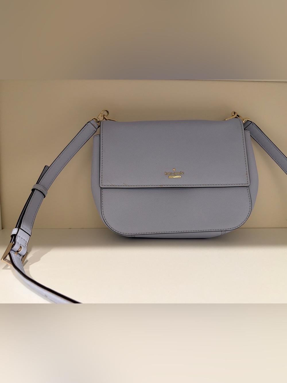 kate spade lavender shoulder bag with gold hardware